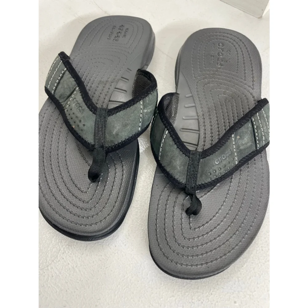 Men's Crocs Gray & Black Flip-Flops